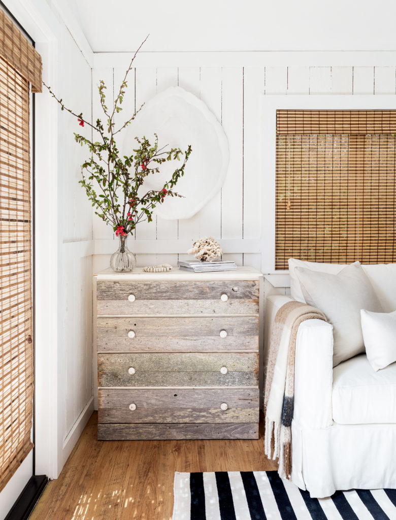 Exclusive House Tour :: A Chic Cannon Beach Cottage Hideaway
